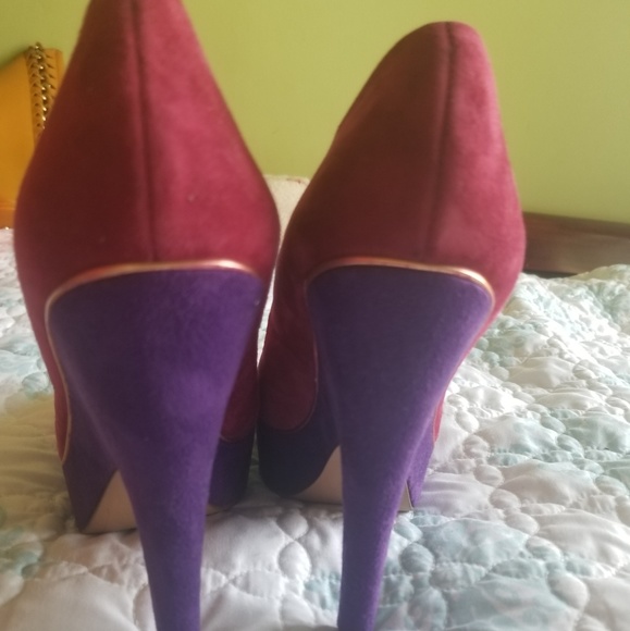 Color Block Heels - Picture 4 of 6